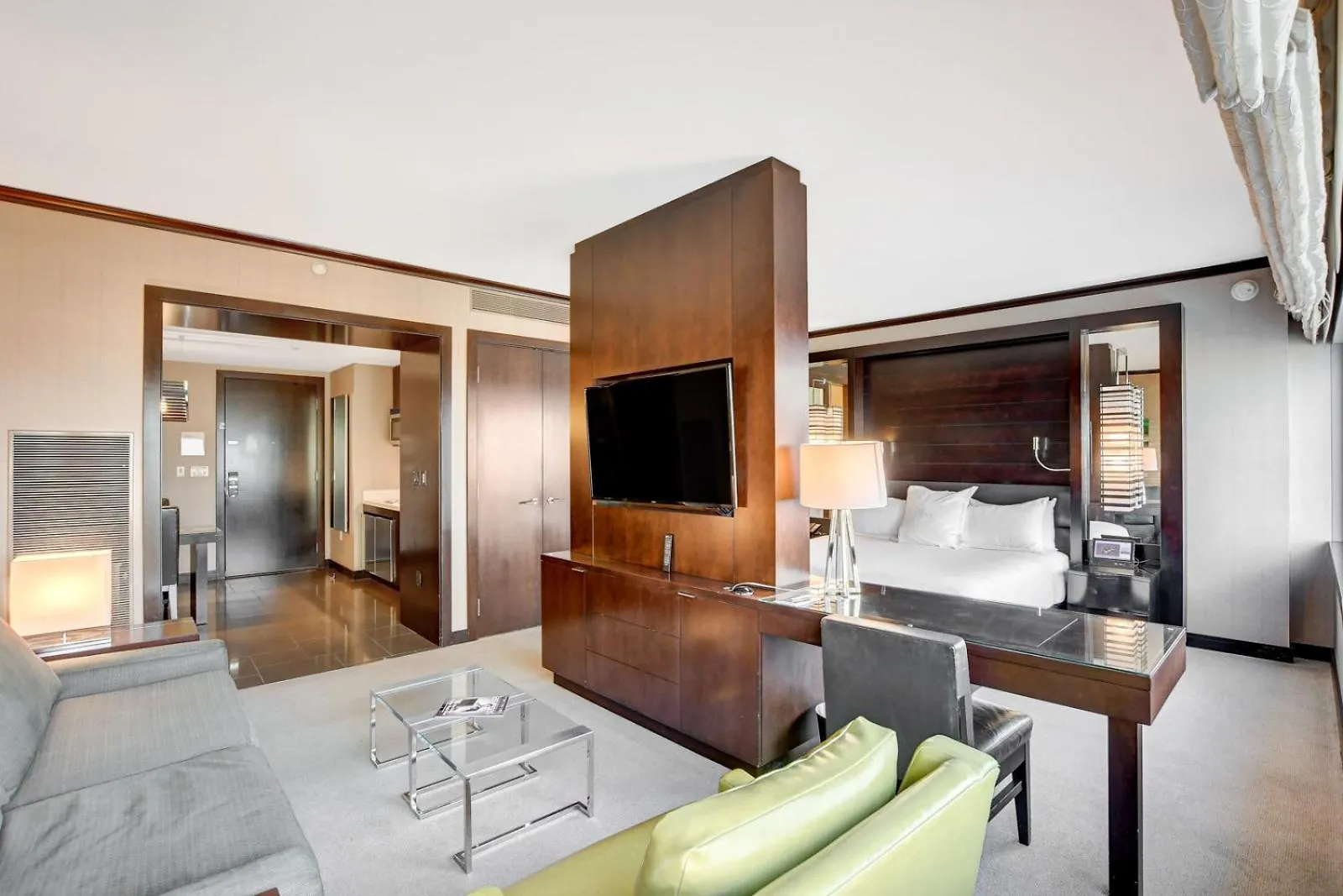 Vdara Hotel & Spa Las Vegas 5*,